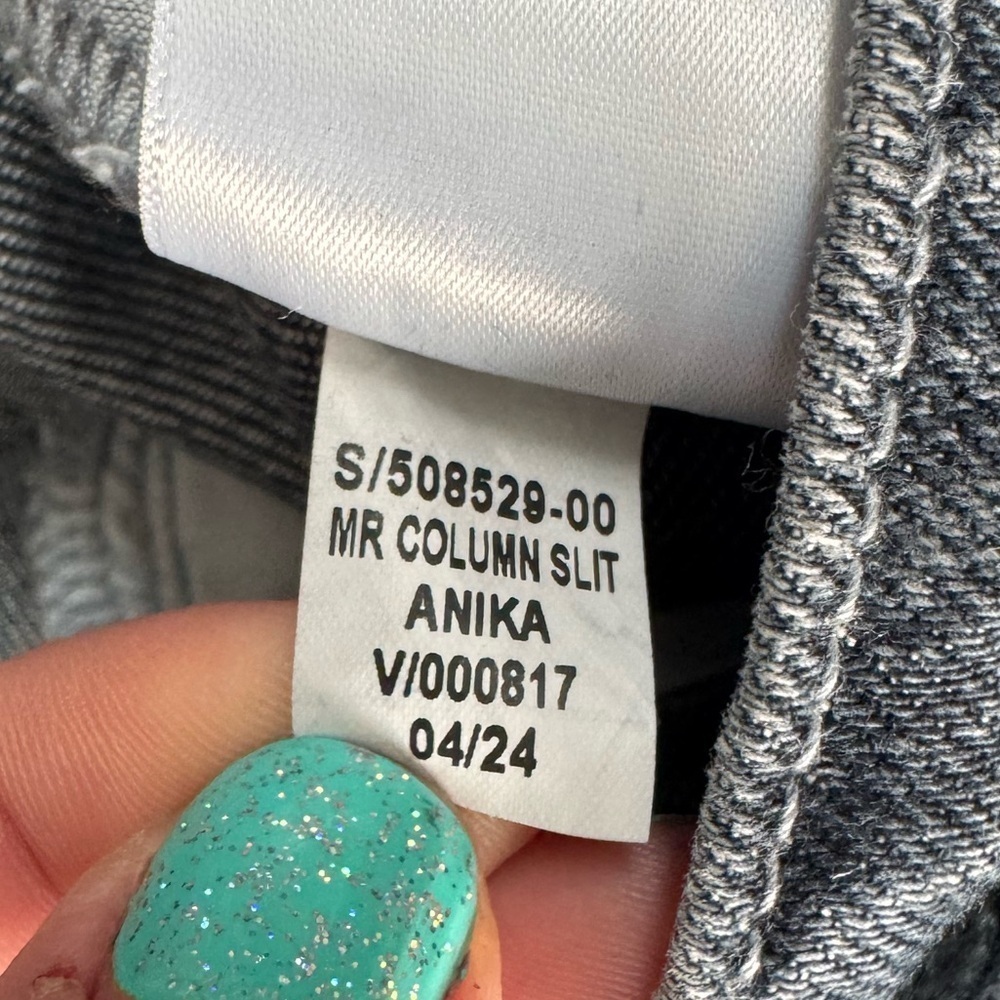 Old Navy Drapey Denim Cargo Skirt Size 6 - Picture 6 of 6